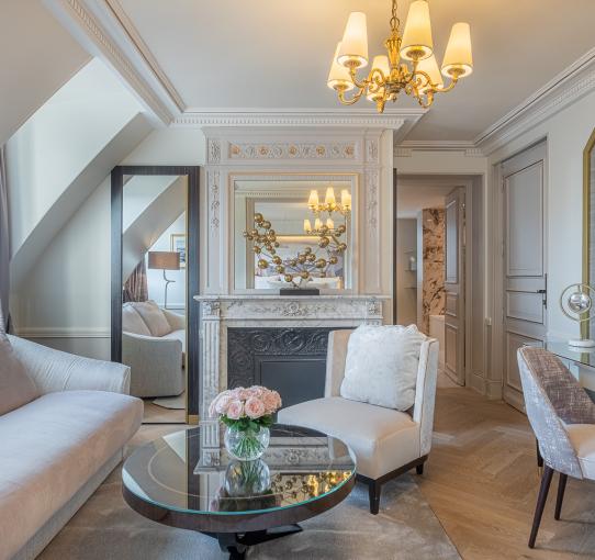 艾丽西亚酒店 - 豪华套房