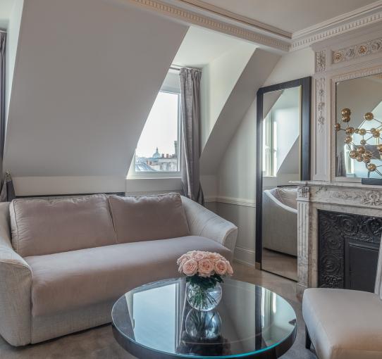 艾丽西亚酒店 - 豪华套房