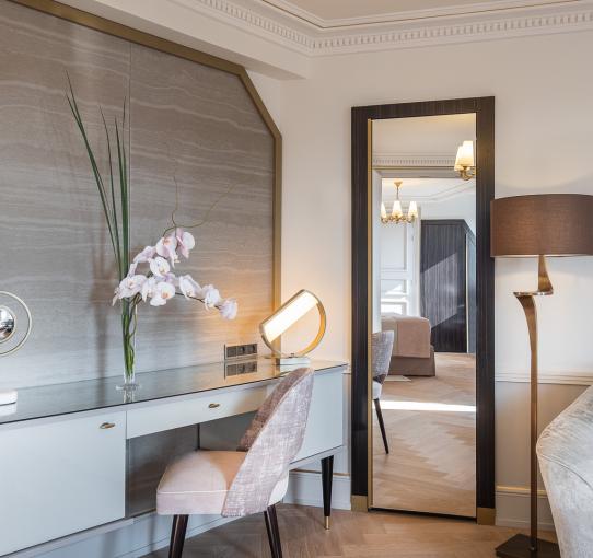 艾丽西亚酒店 - 豪华套房