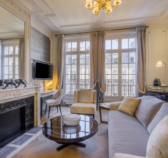 艾丽西亚酒店 - 巴黎套房