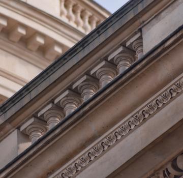 Architecture Haussmannienne à Paris : Secrets et Histoire