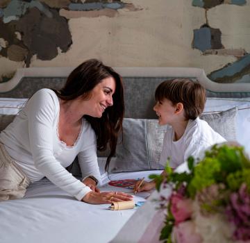 GIFT EXCELLENCE AND TIMELESS ELEGANCE IN PARIS FOR MOTHER'S DAY AT THE ELYSIA
